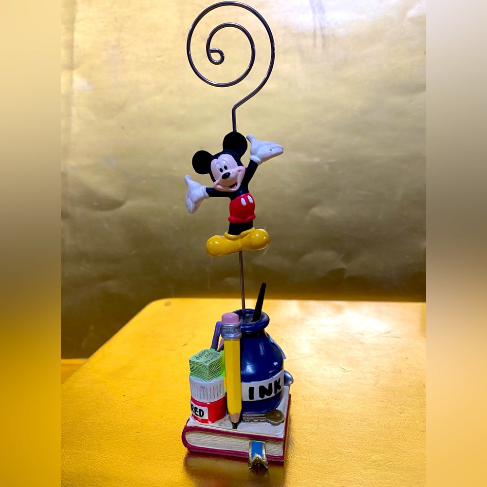 DISNEY MICKEY MOUSE LETTER NOTE PHOTO HOLDER DESK & ART SUPPLIES ON BOOK 7”